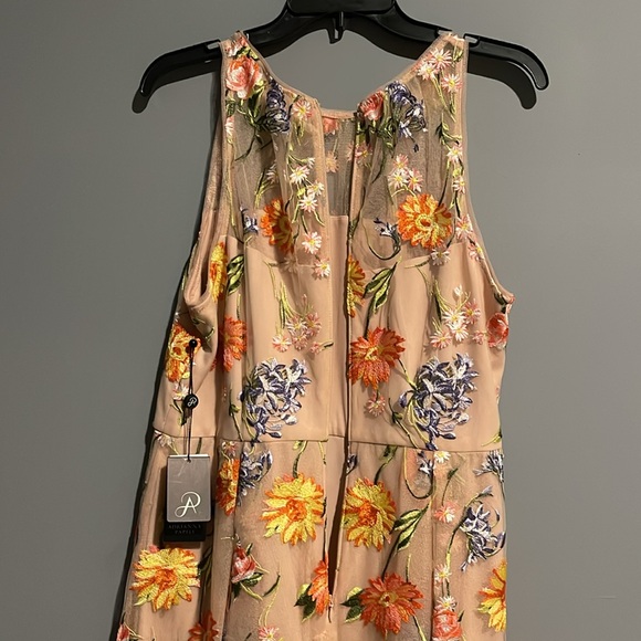 Adrianna Papell
Women's Floral-Embroidery Midi Dress - Picture 9 of 11